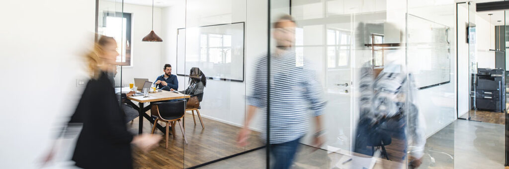 Quiet hiring är nästa globala rekryteringstrend efter quiet quitting. Men det är inte den enda quiet-trenden det snackar om just nu. TNG reder ut begreppen!