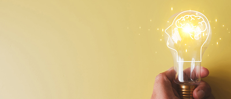 Glödlampa som illustrerar innovation och framtidsyrken 2024.